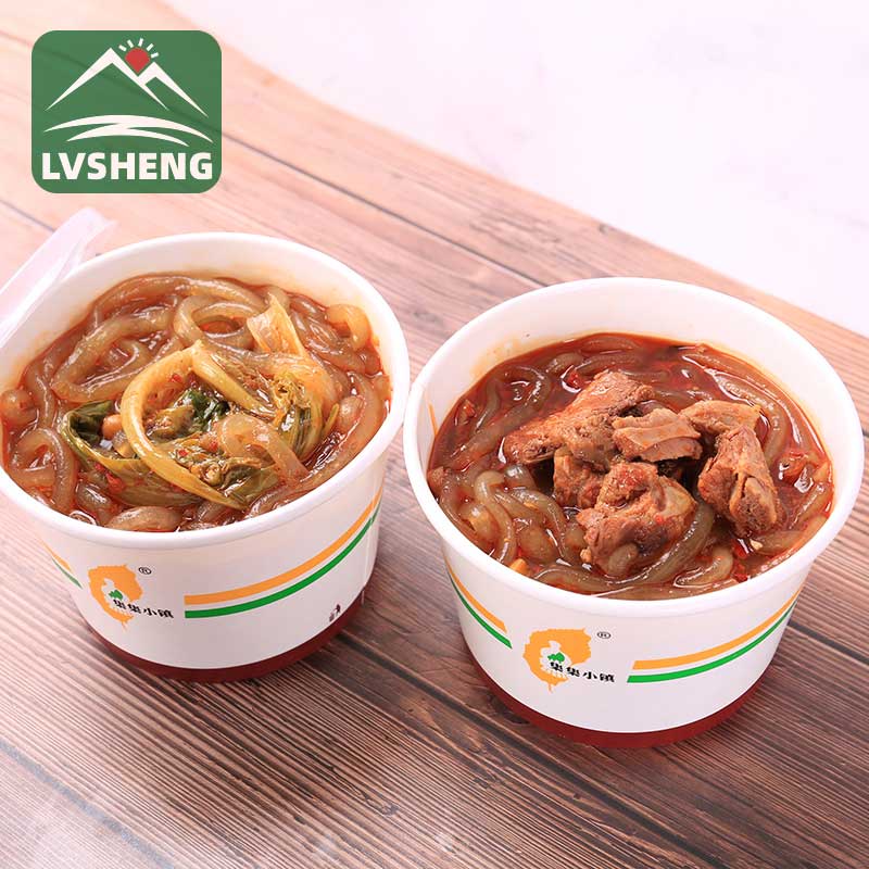 Mpempe akwụkwọ Noodle ozugbo nwere mkpuchi