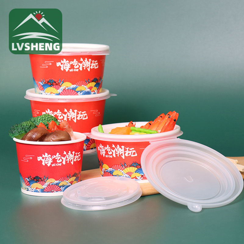Akwụkwọ efere Salad na-emighị emi